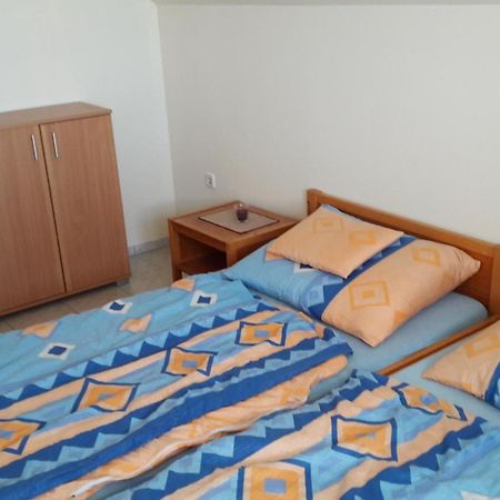 Berger Pince és vendégház Csaszartoltes Extérieur photo